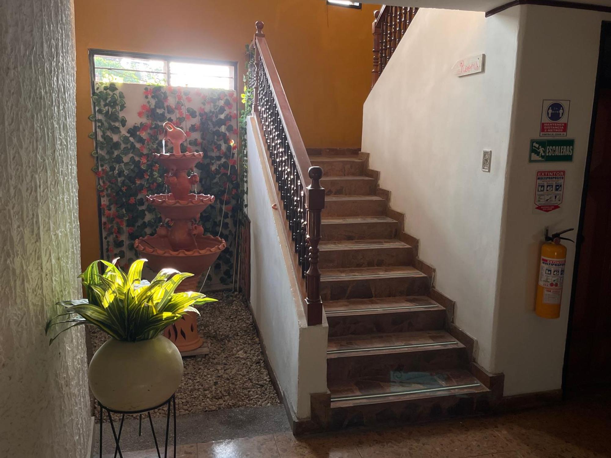 The Chill In Mansion Hostel Santa Marta Εξωτερικό φωτογραφία